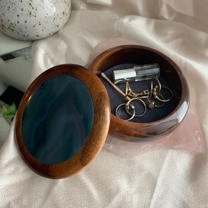 VINTAGE WOOD AND STONE TRINKET & JEWELRY BOX